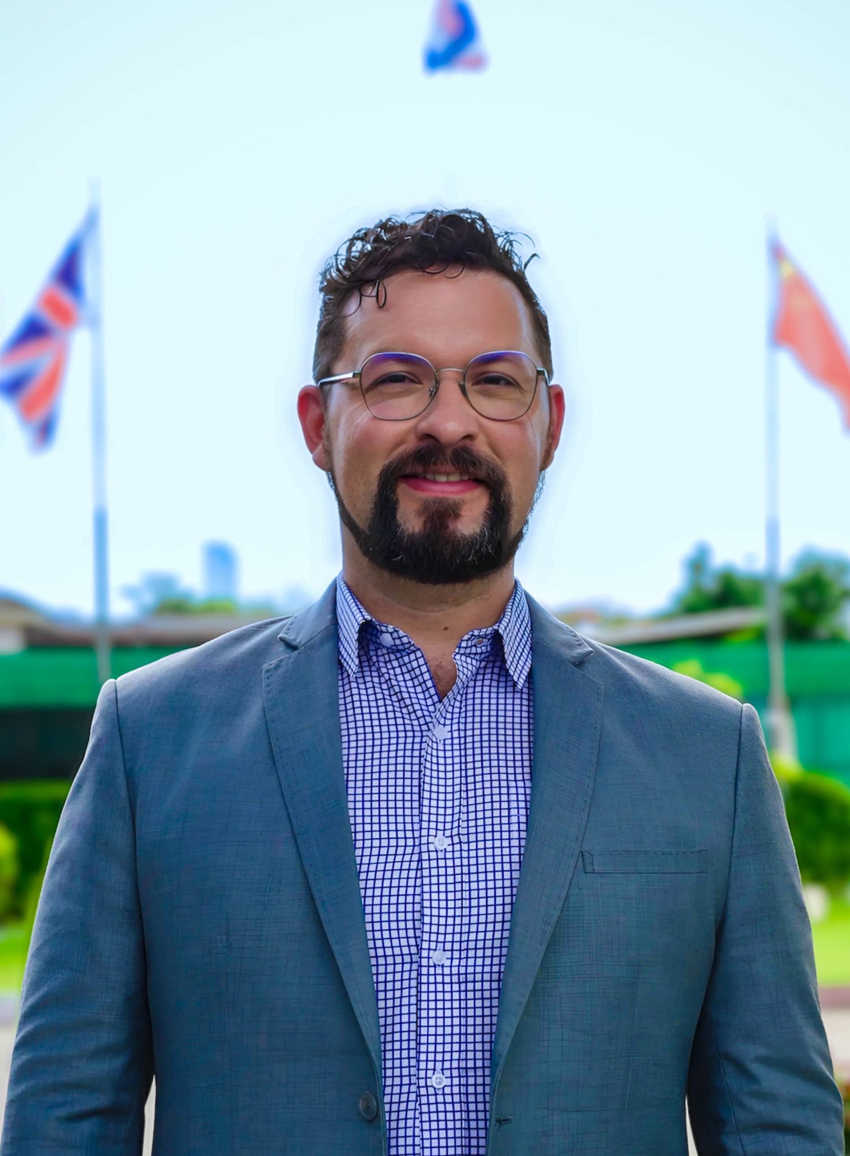 Dr. Alex Wagner-Romero